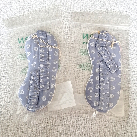 💤 Haven Well Within - Washable Silk Foulard Eye Mask. Talbots - Picture 5 of 5